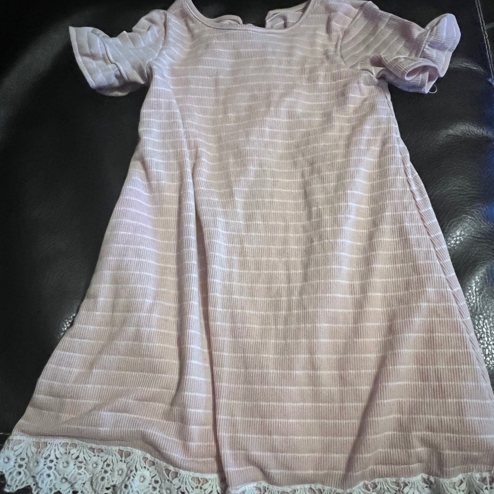 Girls size 5 dress